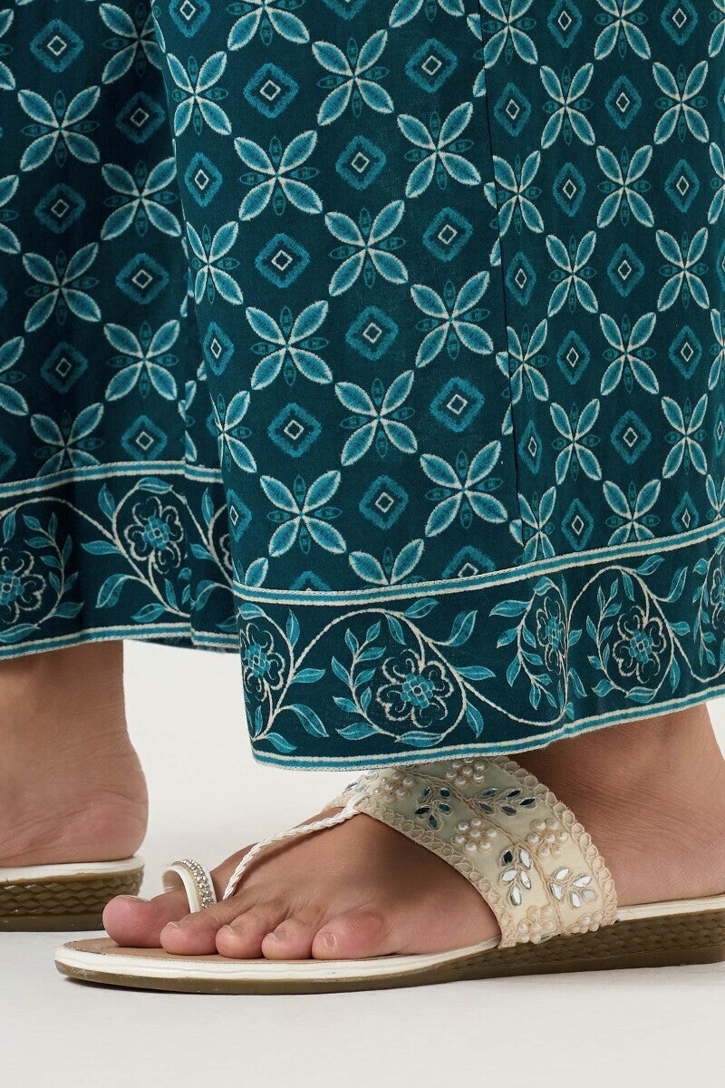 Laylah Anahita Farsi