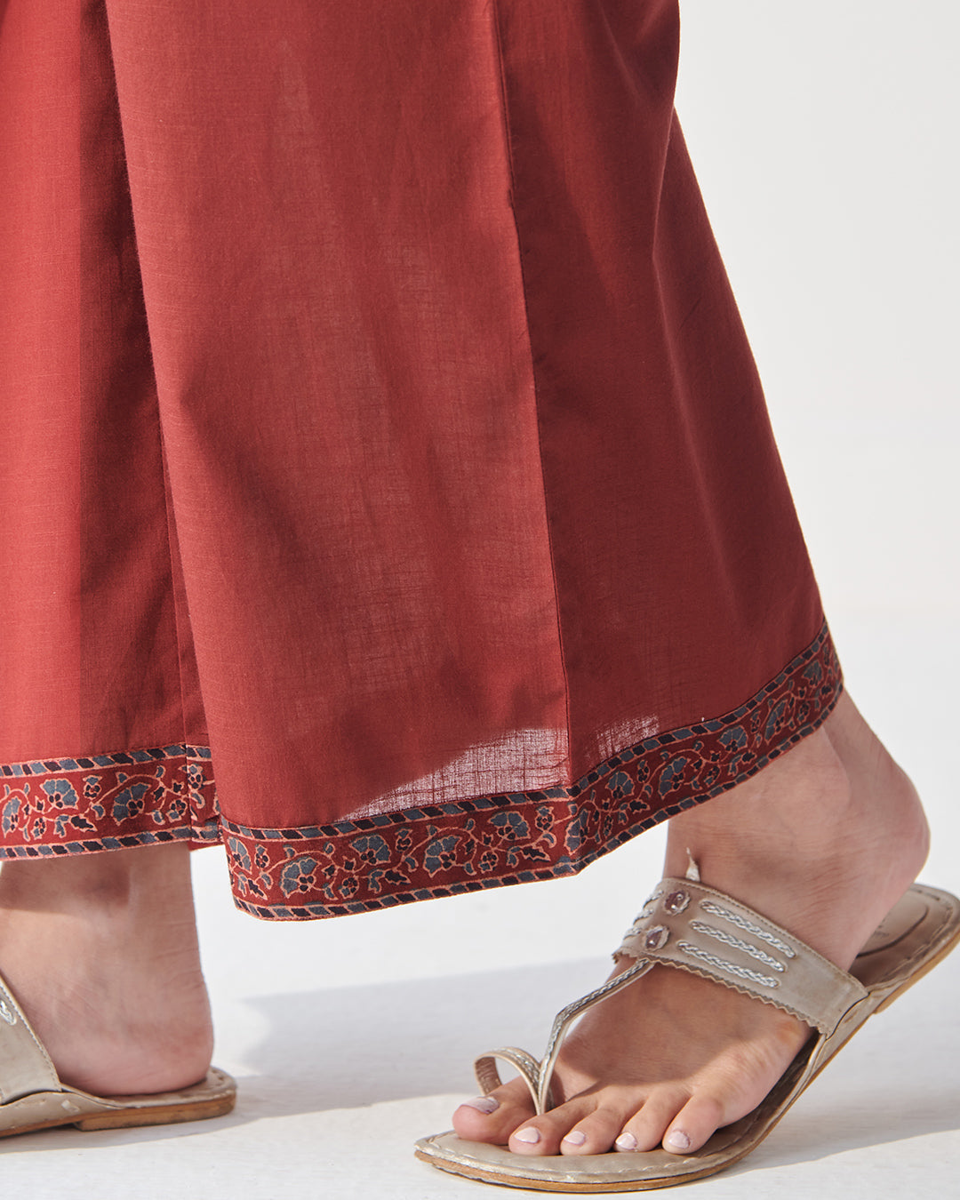 Sehra Amyra Ajrak Farsi