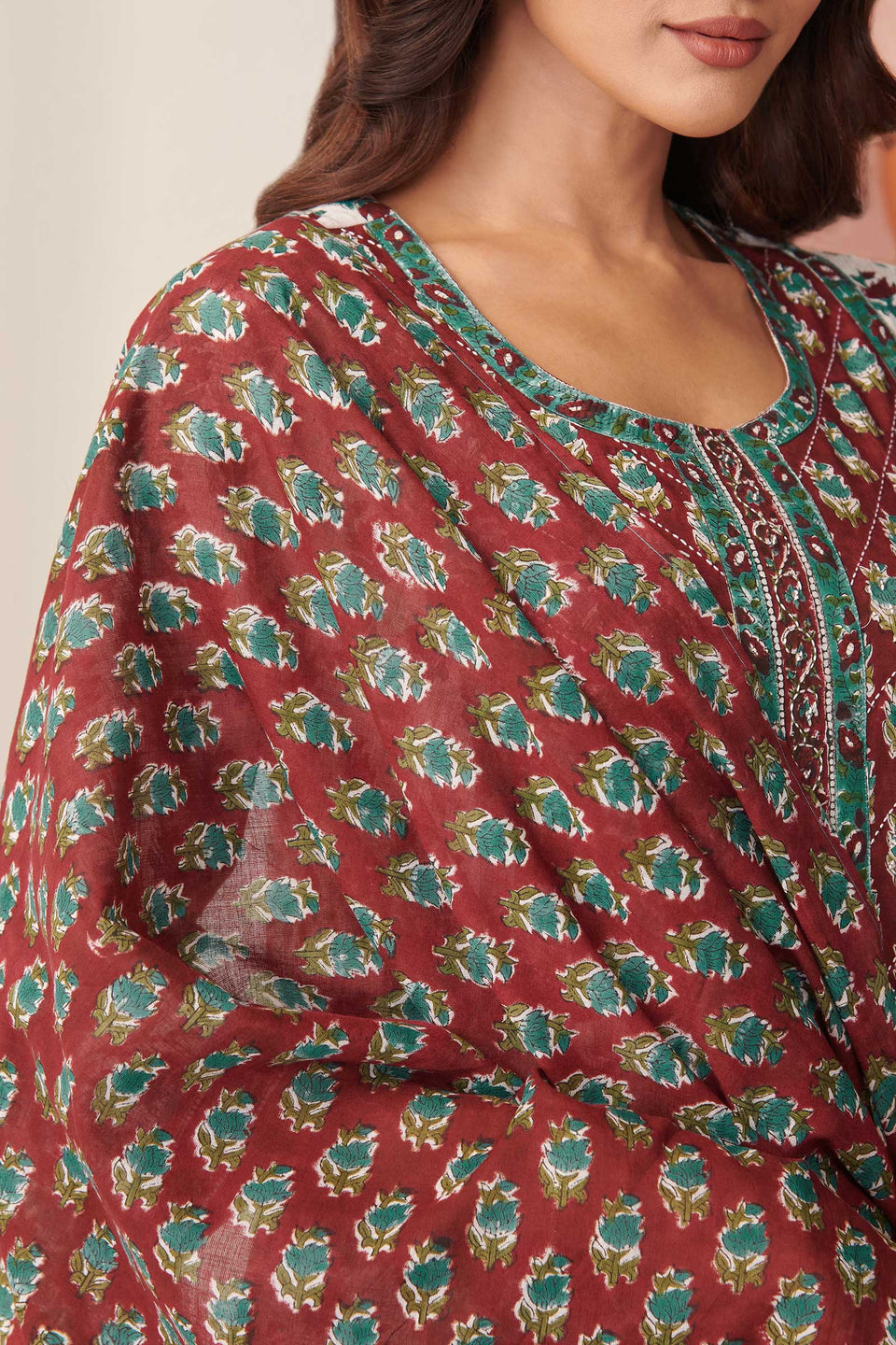 Gauhar Aafiya Dupatta