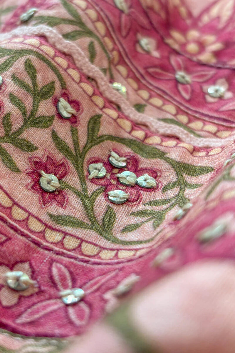 Surplus: Meher Kiara Kurta
