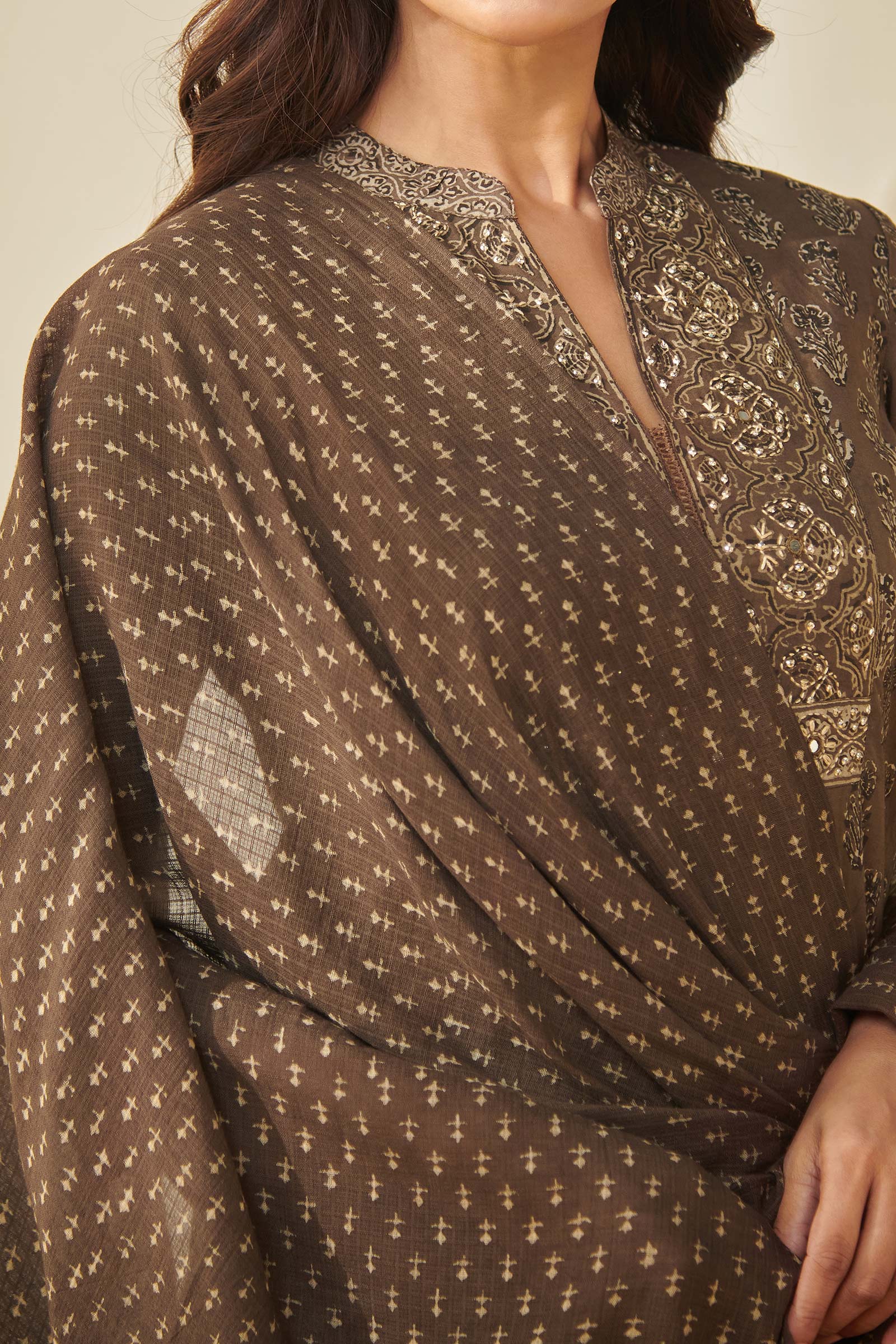 Sehra Zaira Akola Dupatta