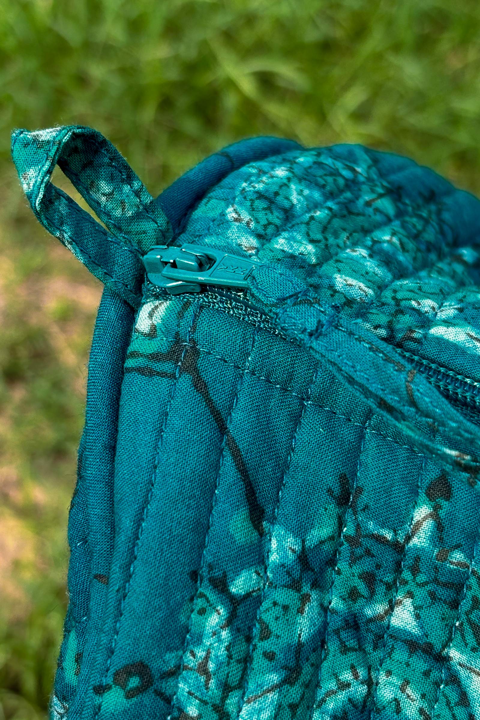 Roza Asmara Holdall Bag