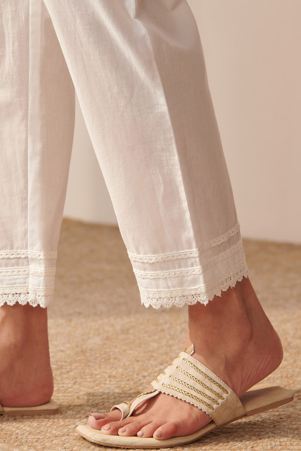 Gauhar Sania White Narrow Pants