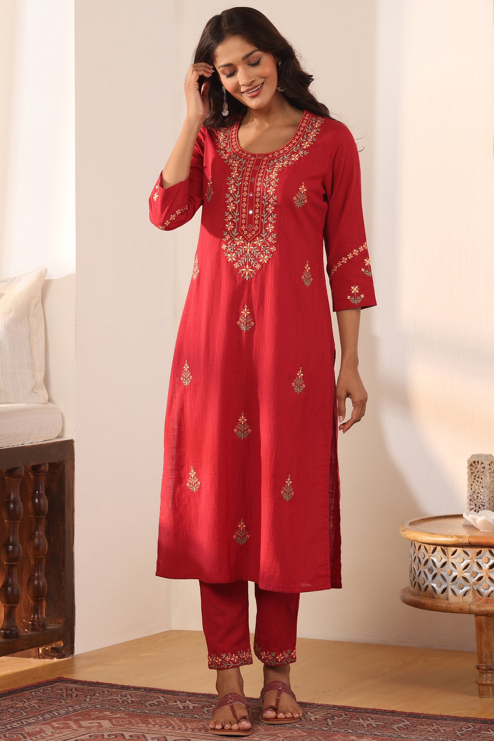Mehraab Sabeen Red Kurta