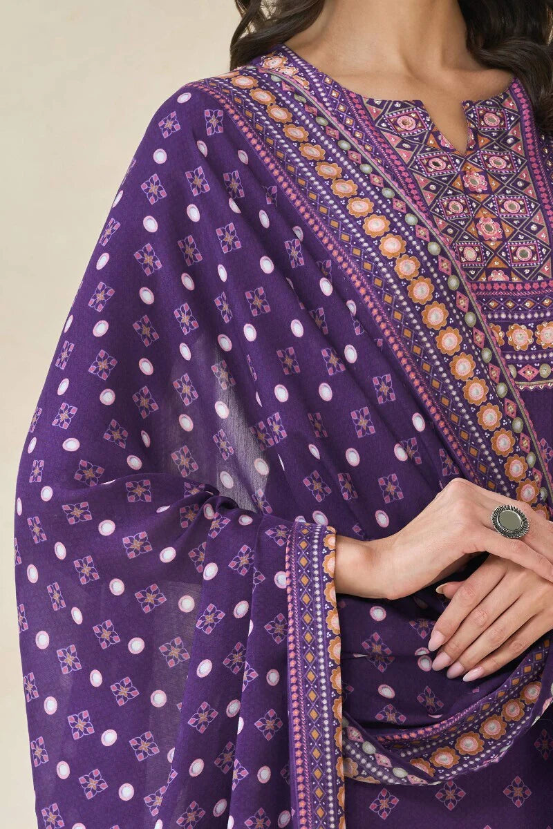 Surplus: Mehrunissa Amreen Dupatta