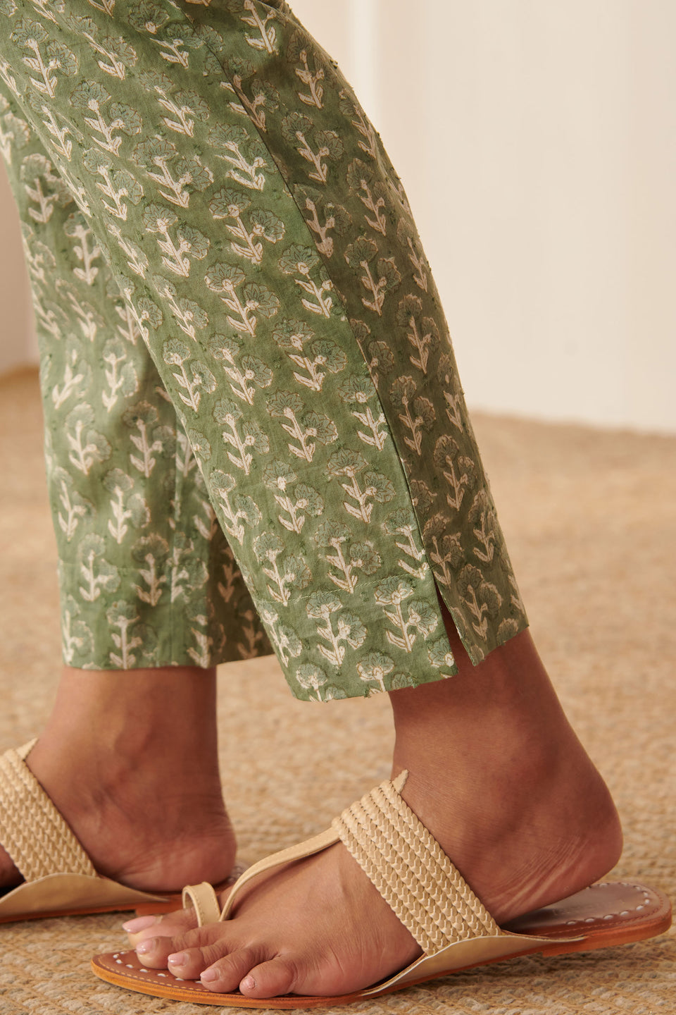 Rosheen Saher Sanganeri Narrow Pants