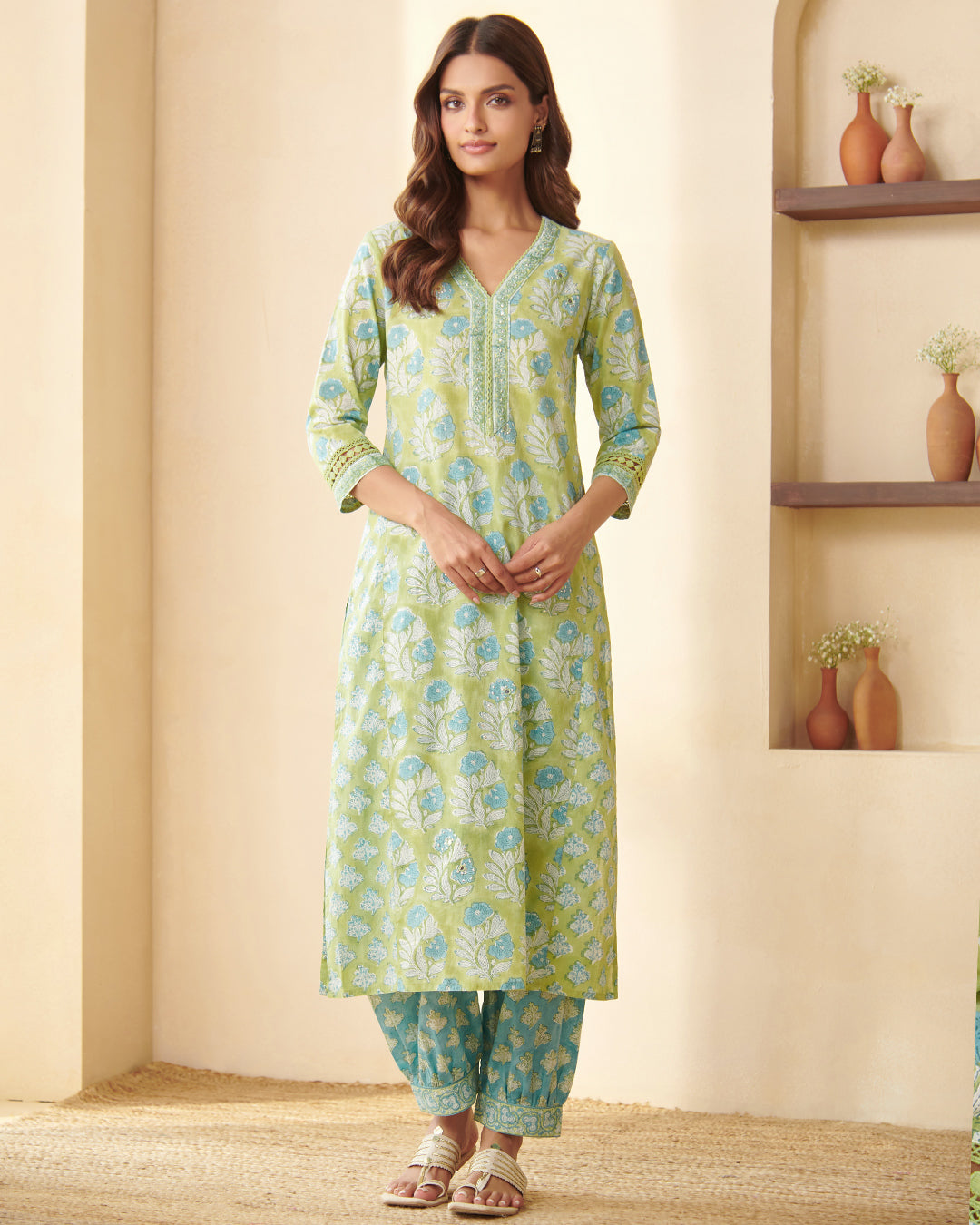 Gulbarg Niharika Sanganeri Kurta