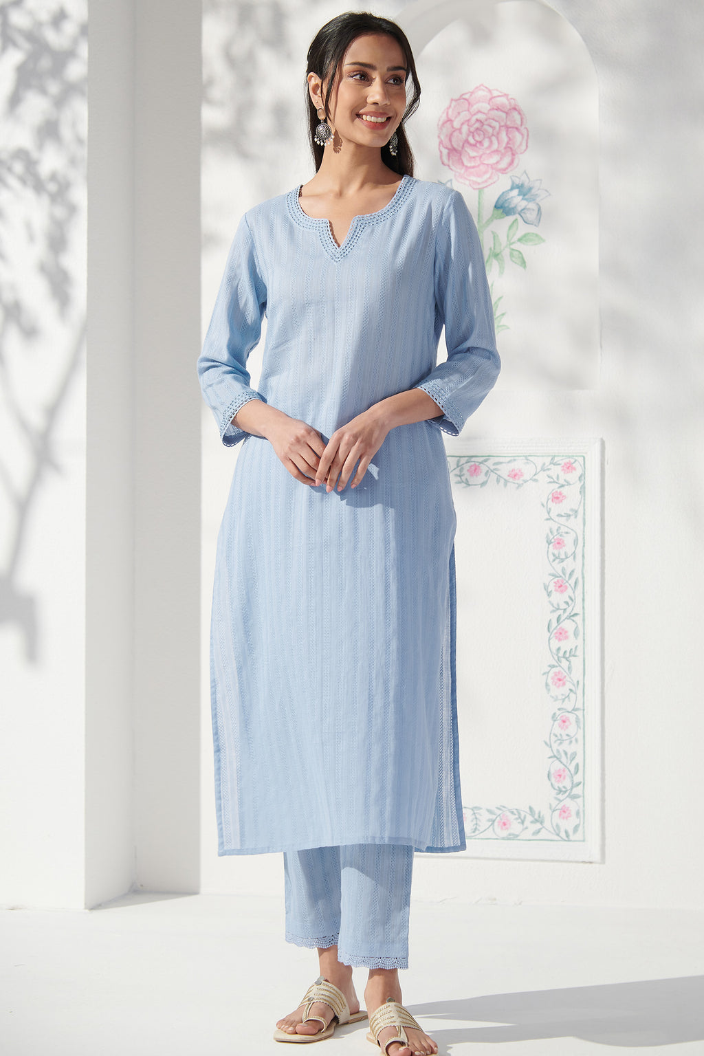 Surplus: Roza Aalia Blue Kurta