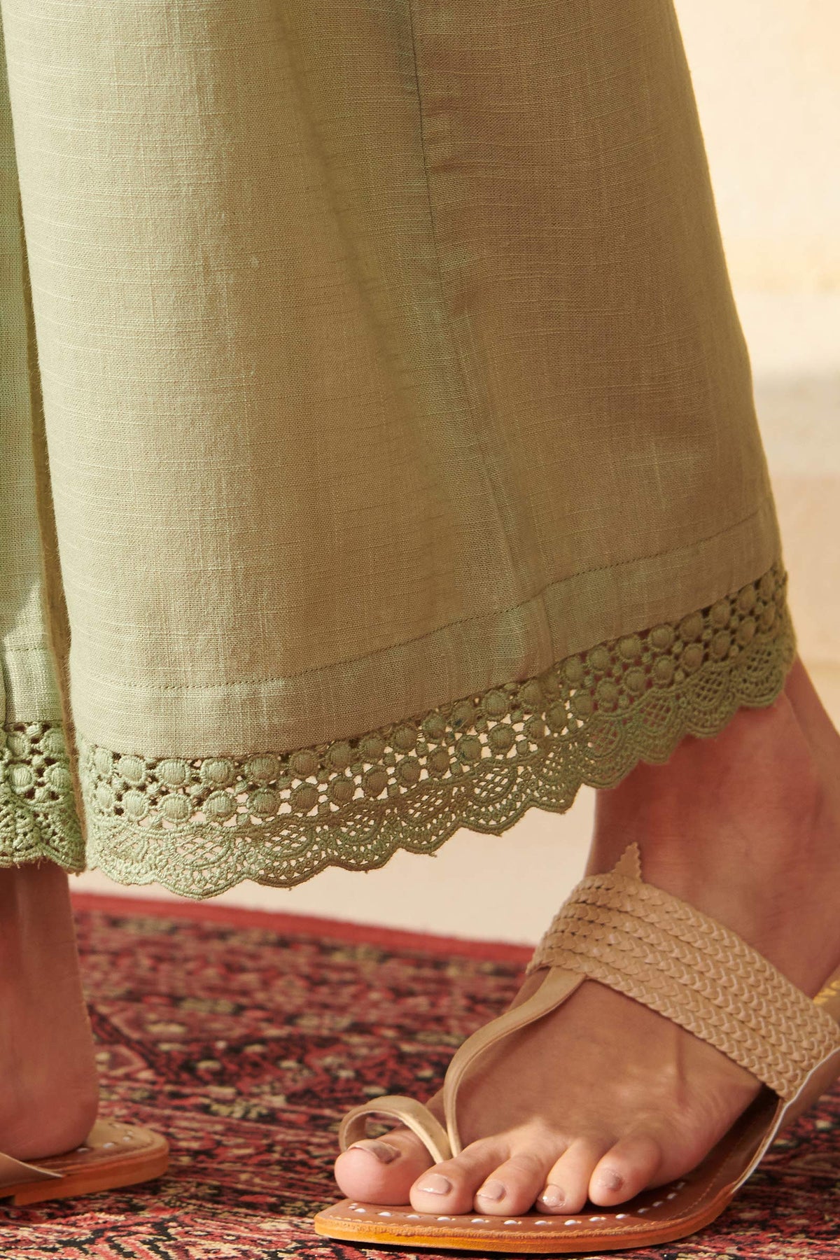 Roza Jaya Green Farsi