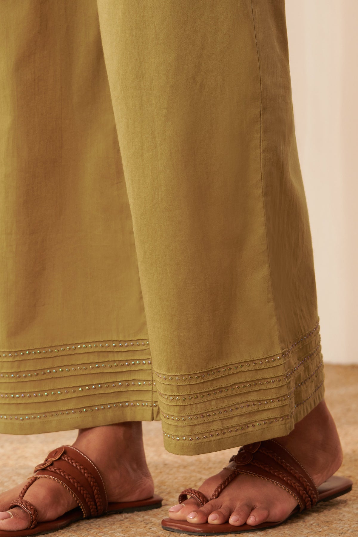 Roza Ruhani Olive Green Farsi