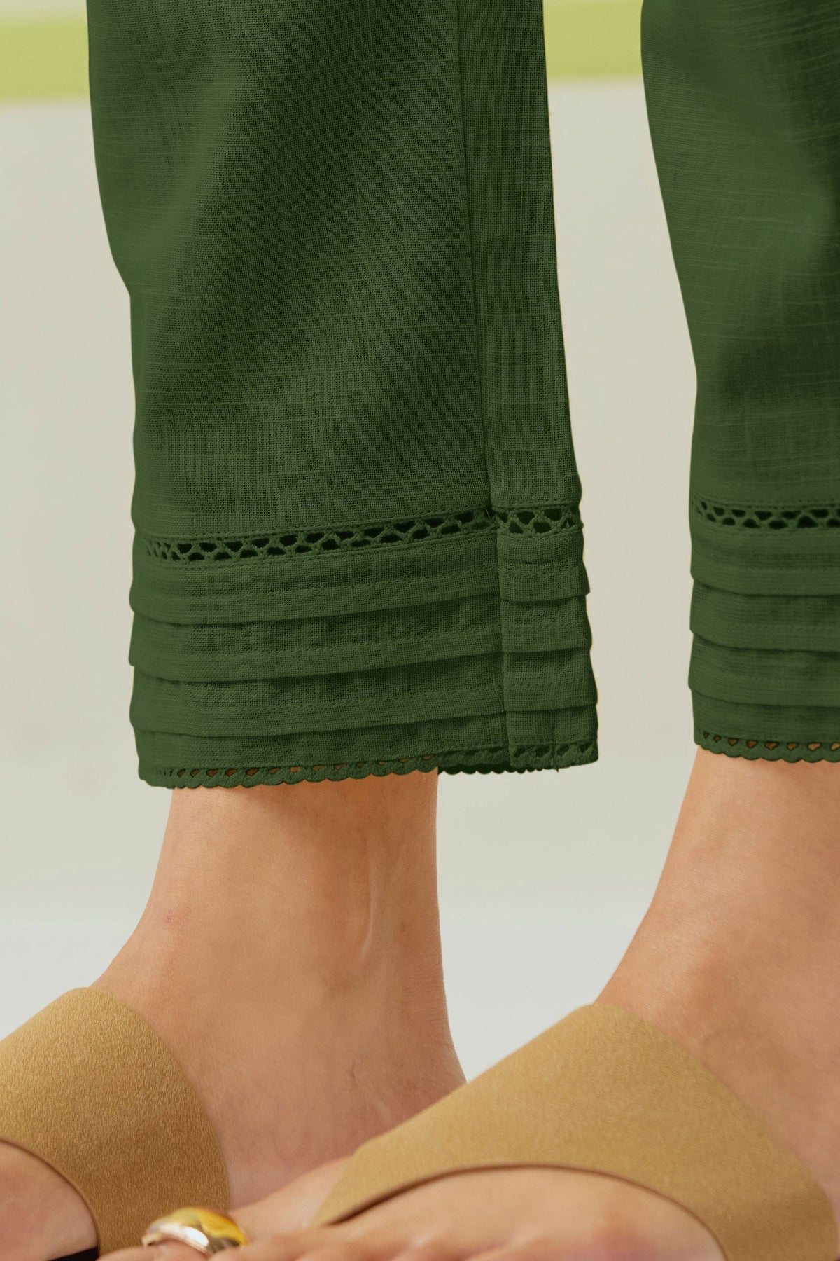 Surplus: Roza Zara Forest Green Narrow Pants