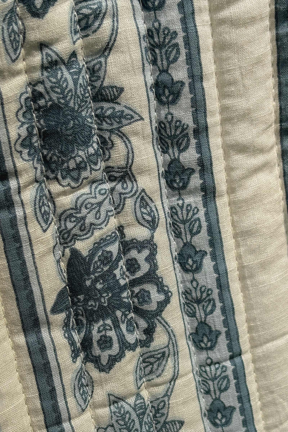 Roza Zehna Tote Bag