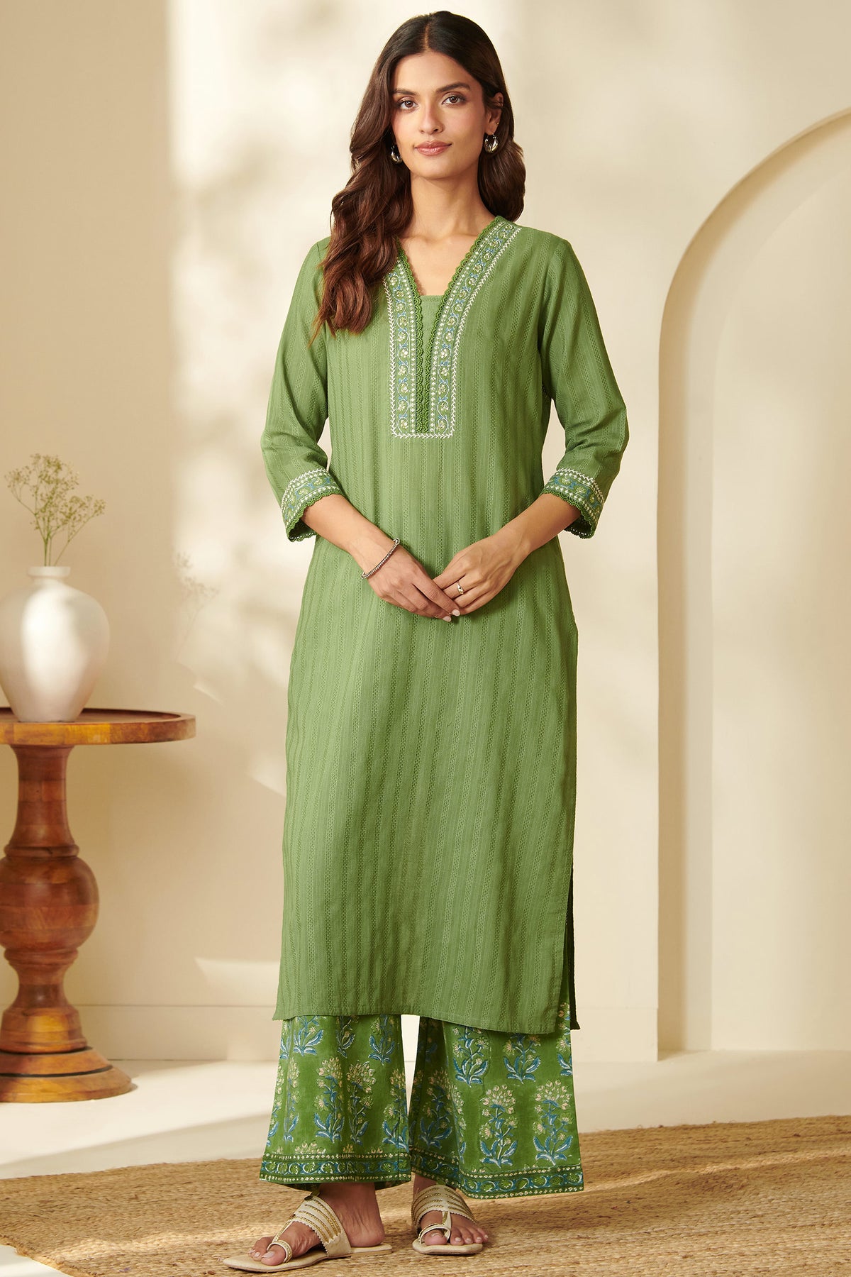 Gulbarg Aaira Sanganeri Kurta