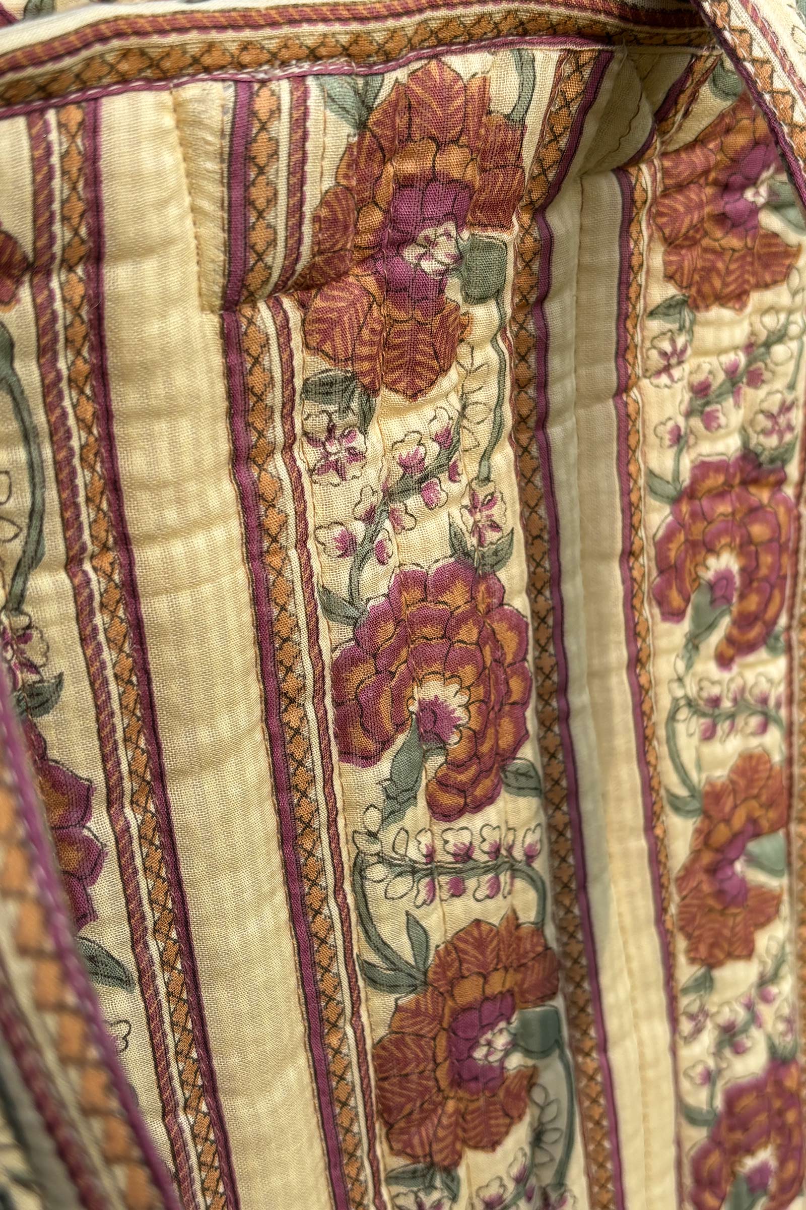 Roza Gulbahar Tote Bag
