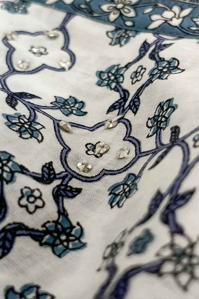 Nazm Saira Sanganeri Kurta