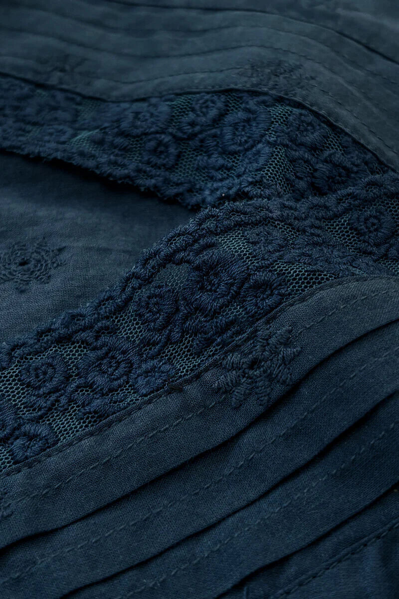 Surplus: Roza Aafiyah Navy Blue Kurta