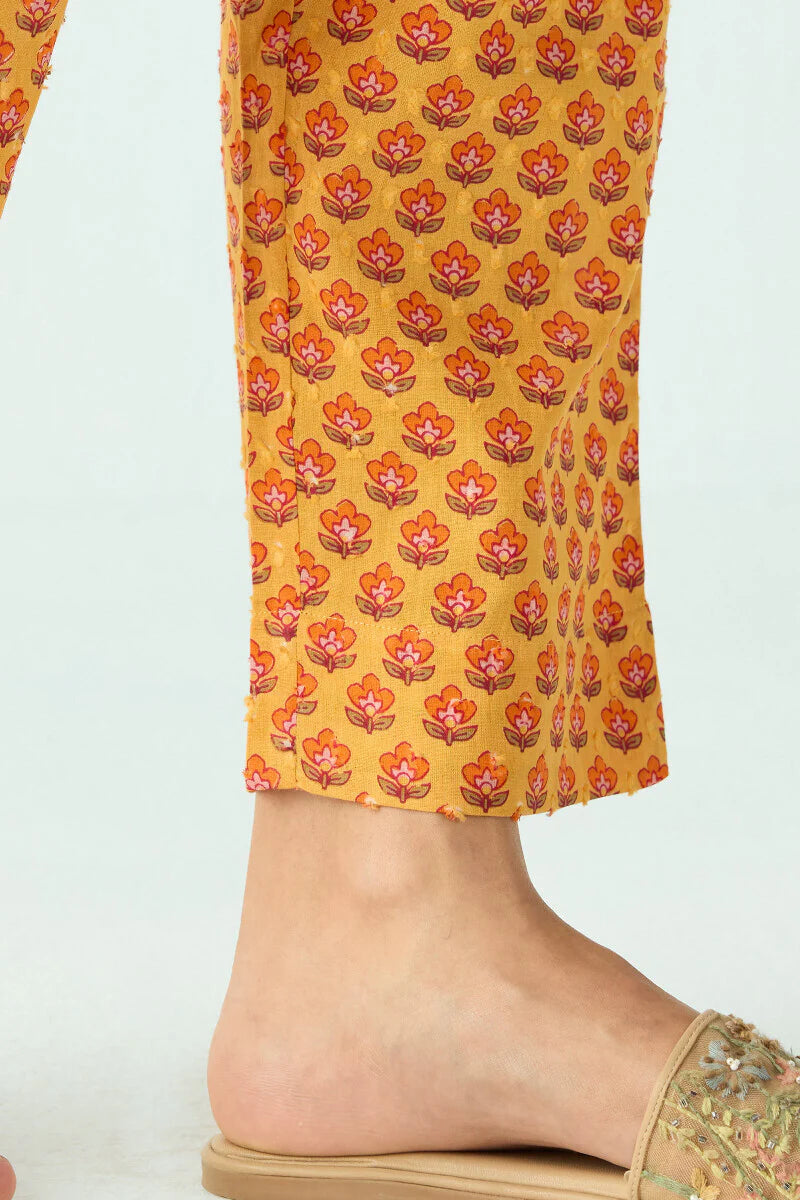 Surplus: Gauhar Sara Narrow Pants