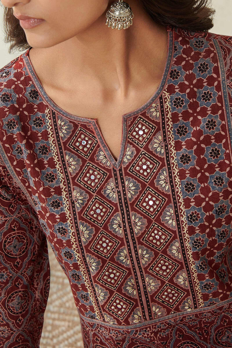 Sehra Sahiba Ajrak Kurta