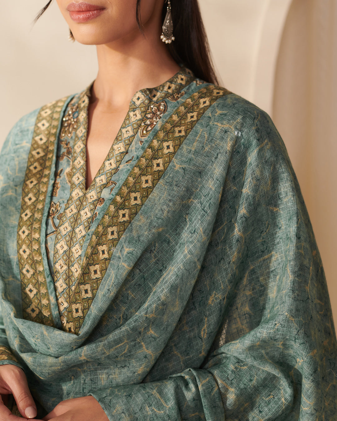 Rangrez Nasmina Blue Dupatta