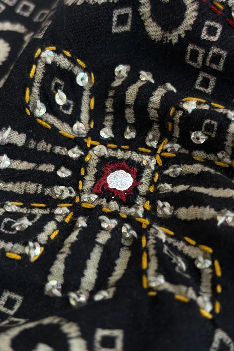 Surplus: Rangrez Arya Kurta