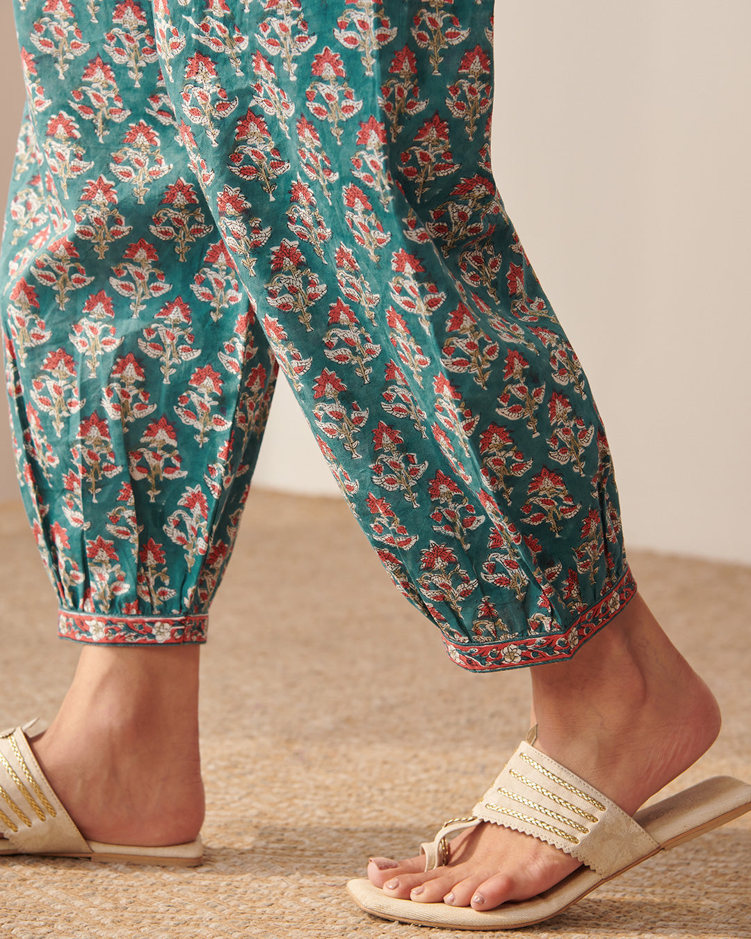 Zahira Farah Sanganeri Izhaar Pants