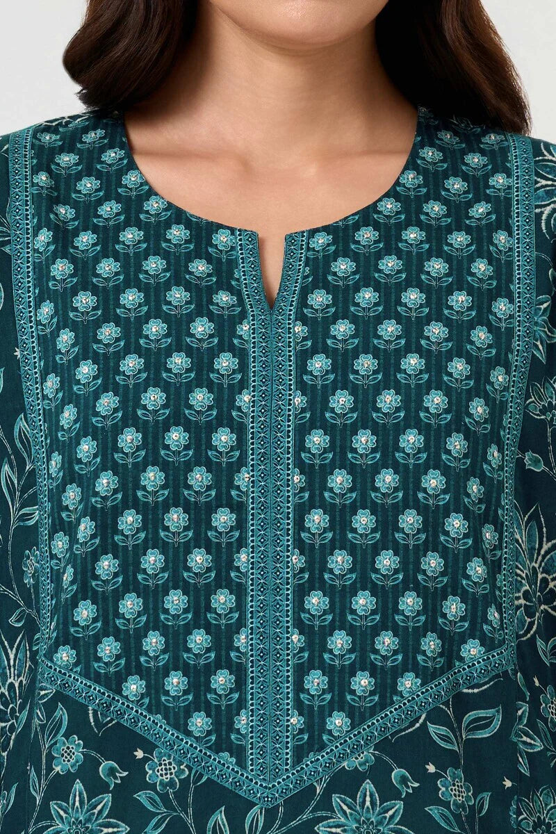 Surplus: Laylah Aliza Kaftan