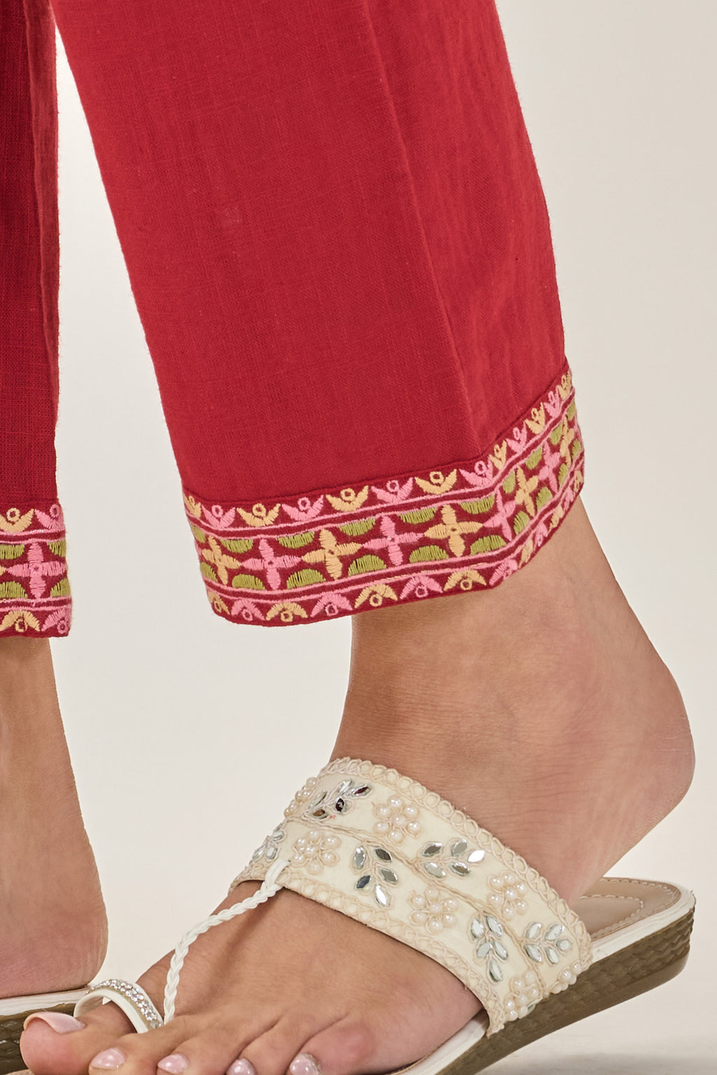 Mehraab Shaheena Narrow Pants