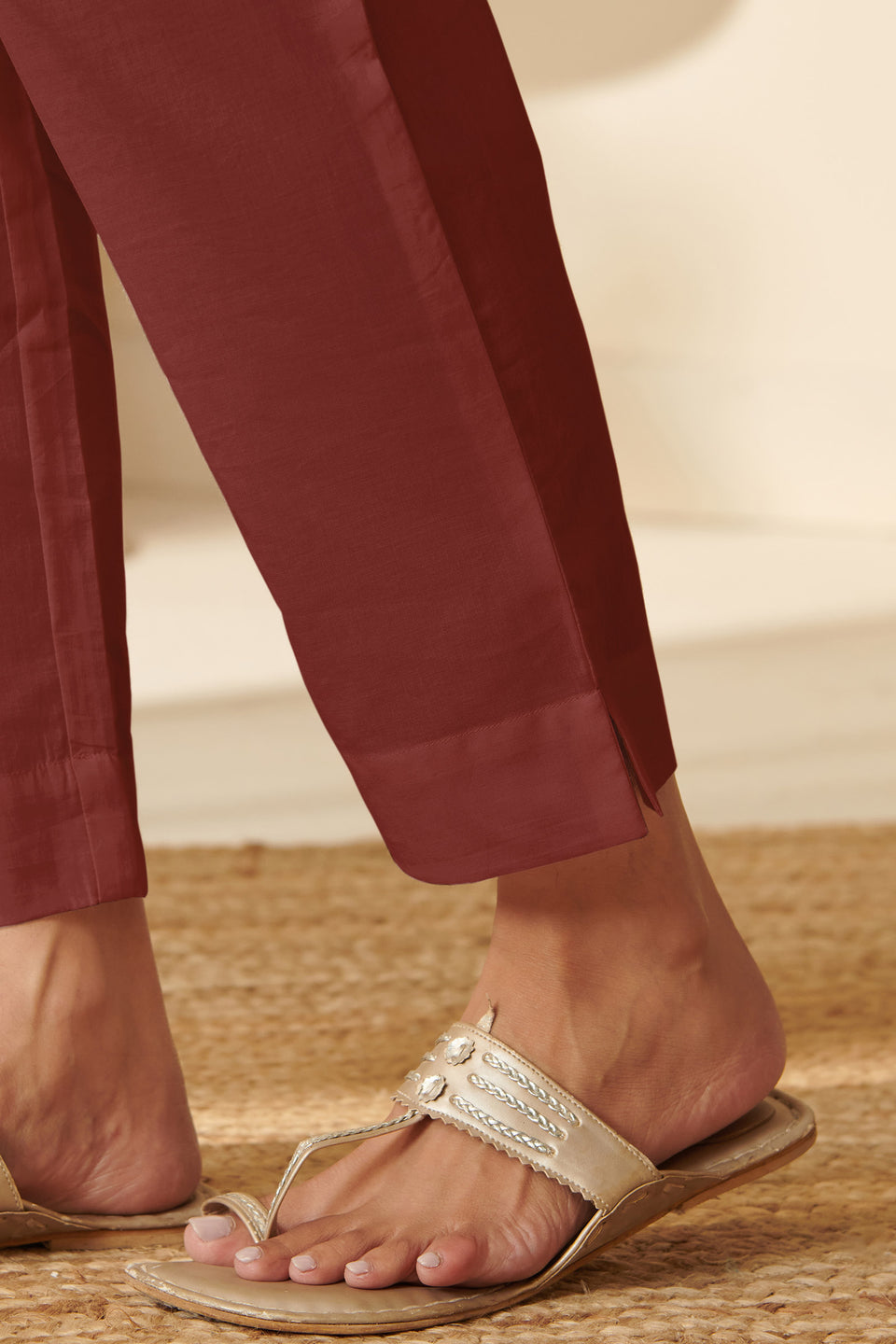 Surplus: Roza Nikhat Maroon Narrow Pants