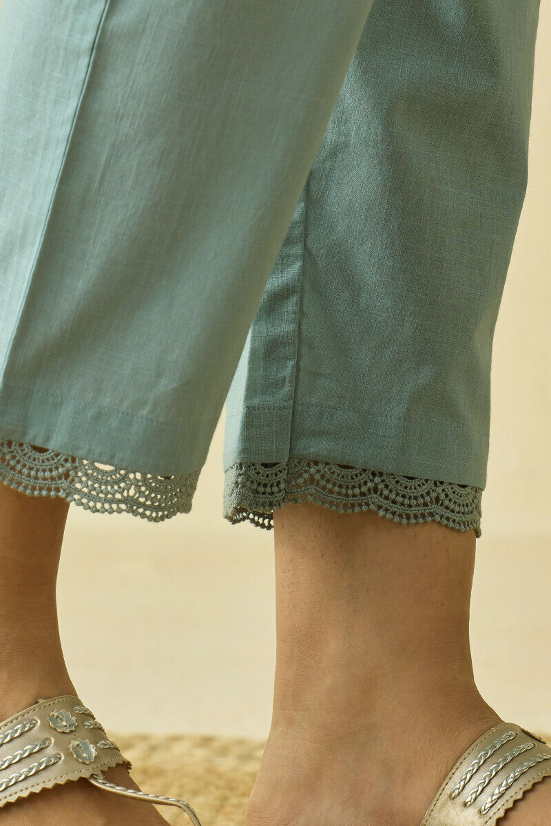 Nazm Rehmat Narrow Pants