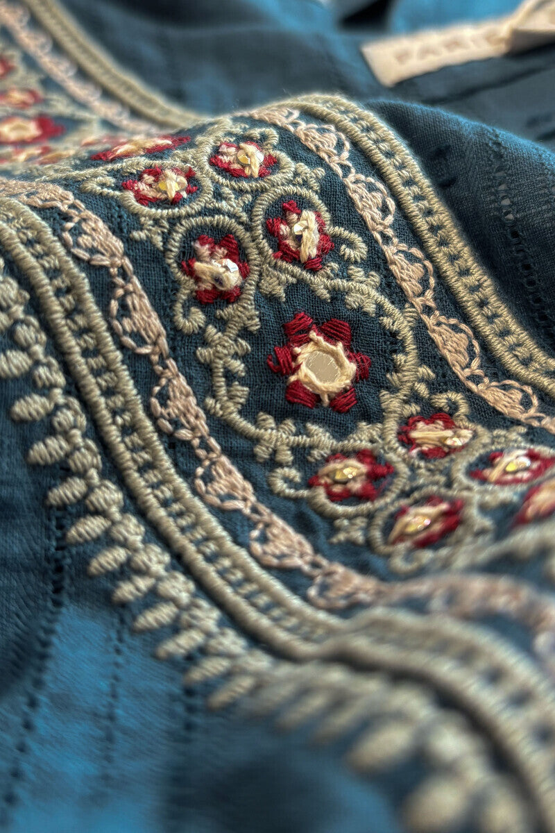 Mehraab Ishrat Kurta