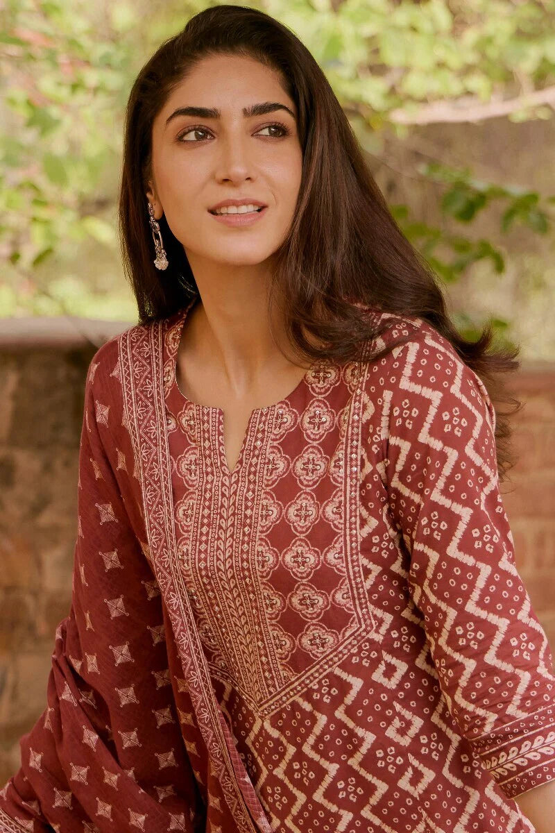 Surplus: Rangrez Shirin Kurta