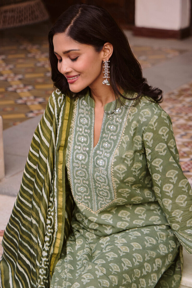Sehra Zarah Green Dabu Kurta