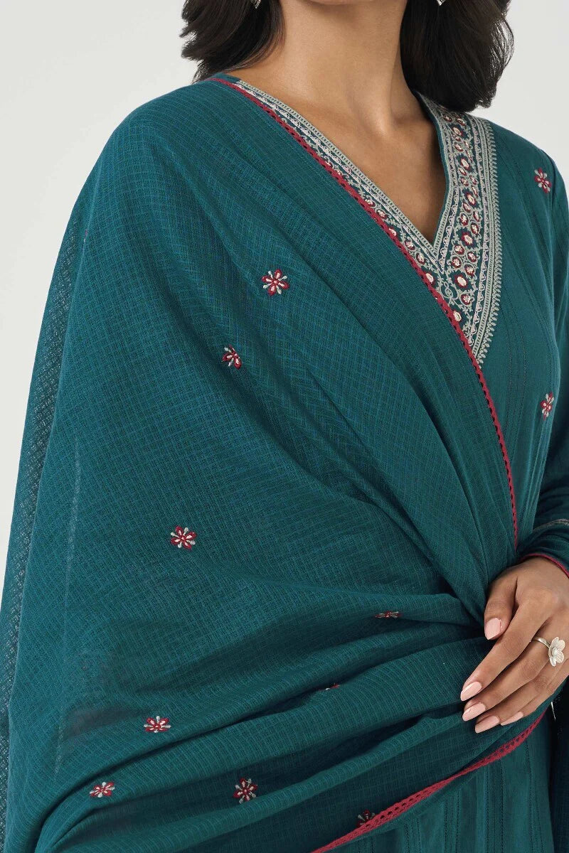 Surplus: Mehraab Ishrat Dupatta