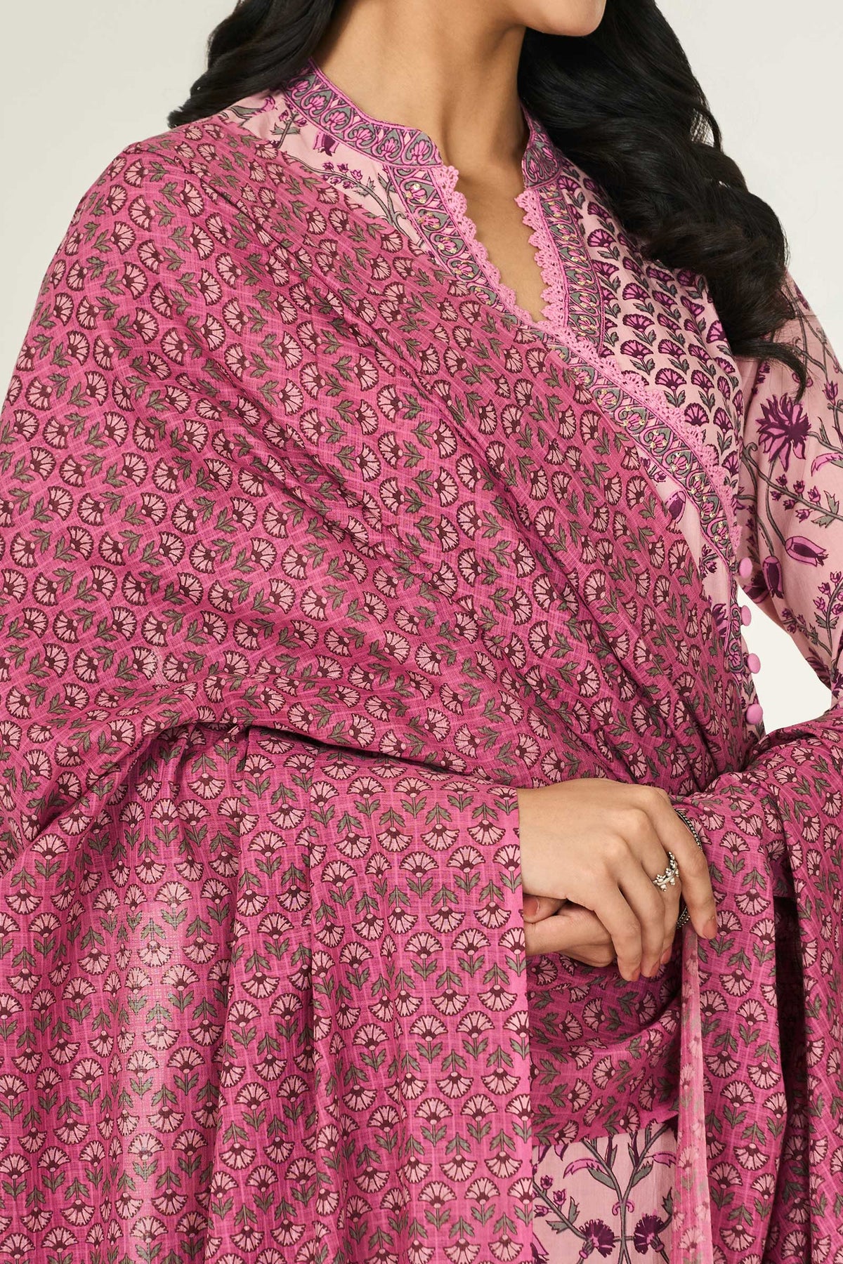 Mehreen Anaya Sanganeri Dupatta