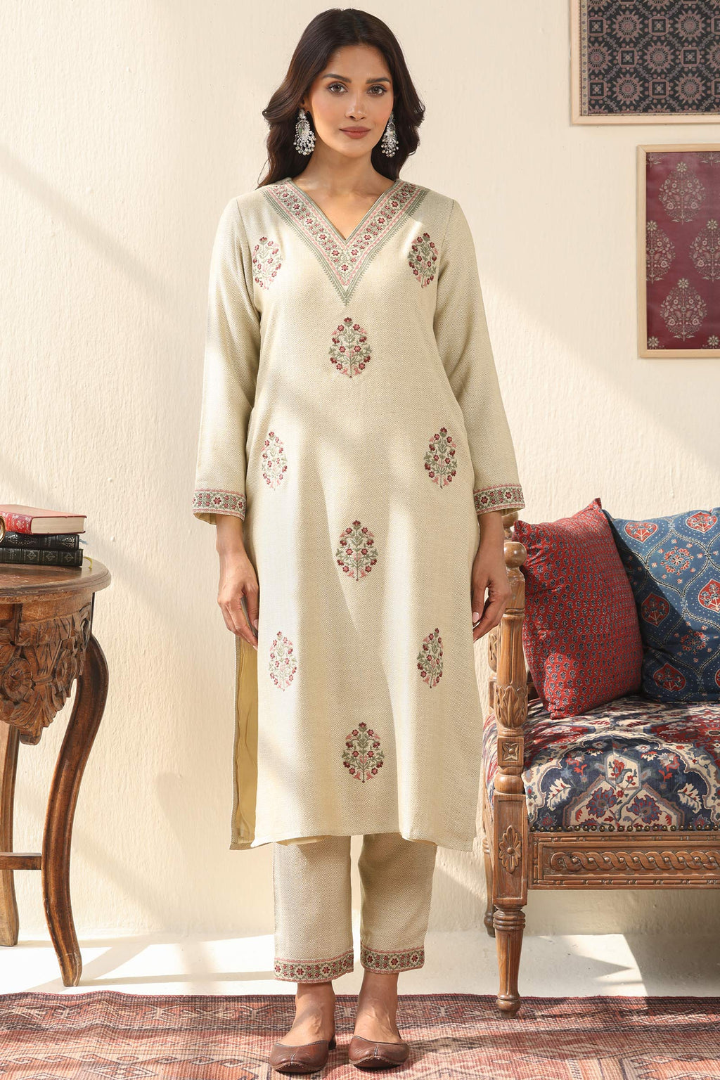 Surplus: Naadirah Nahida Faux Wool Kurta