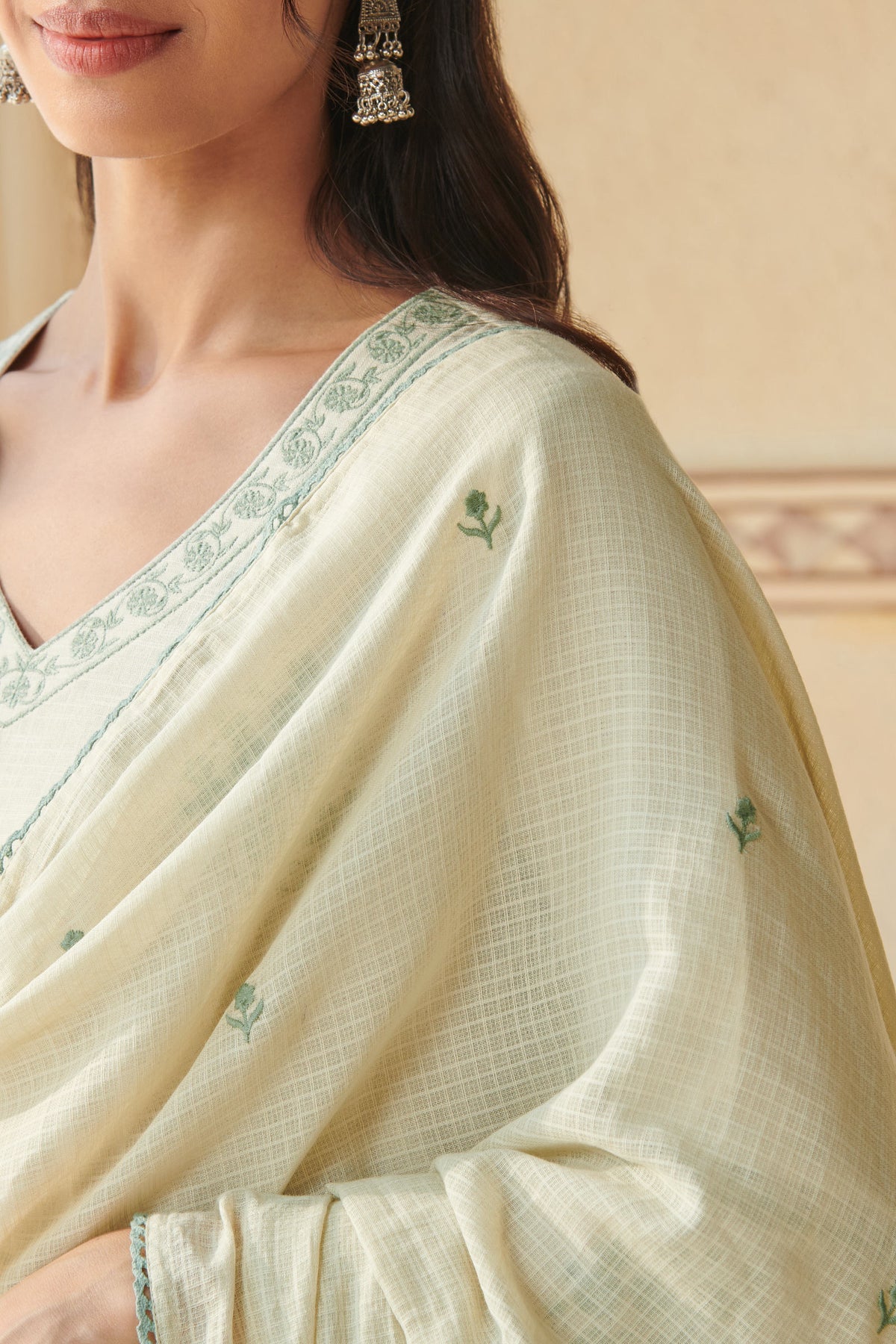 Mehraab Nargis Beige Dupatta