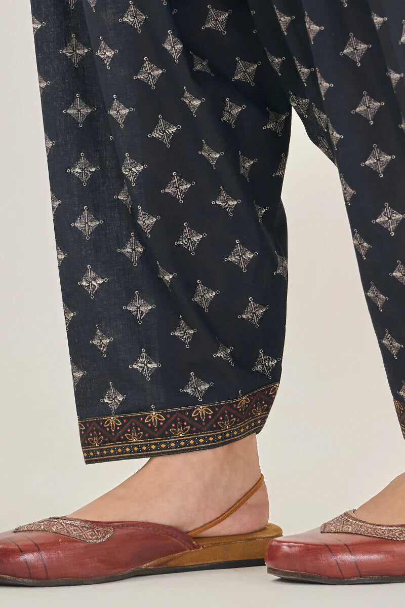 Surplus: Rangrez Aahana Salwar