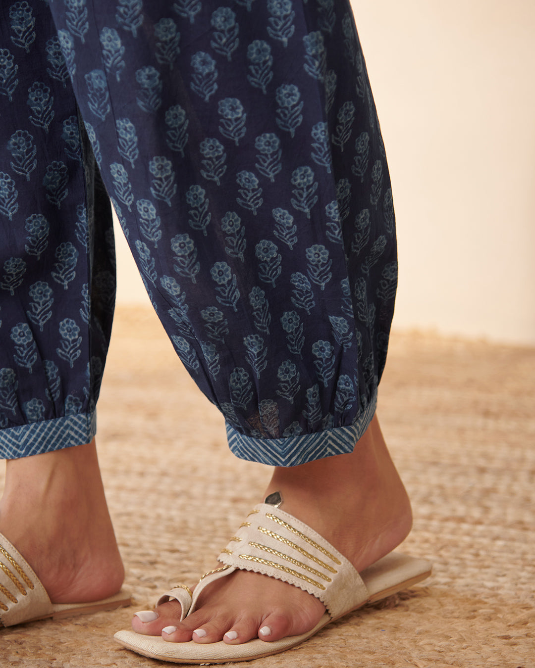 Surplus: Sehra Nazia Jahota Dabu Izhaar Pants