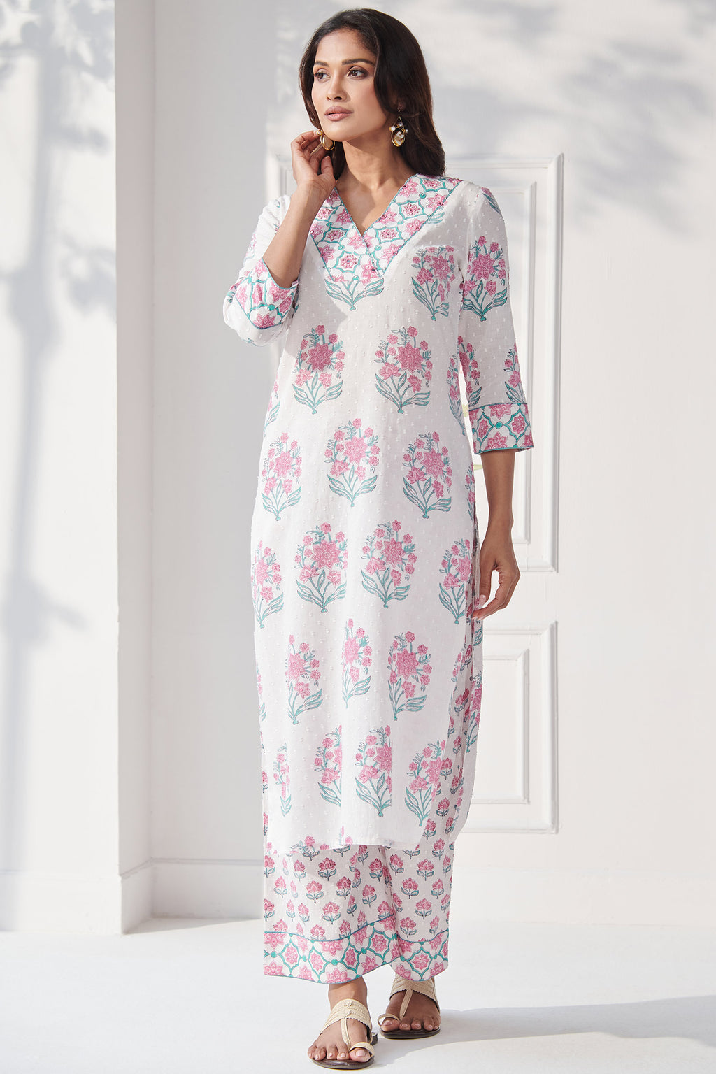 Surplus: Gulbahar Sehnaz Sanganeri Kurta