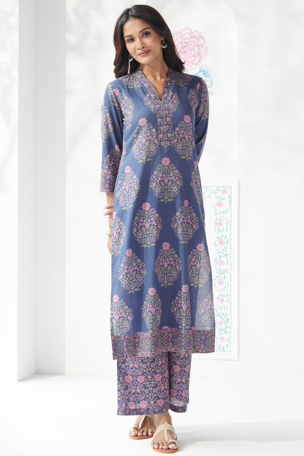 Surplus: Gulbahar Shahida Kurta