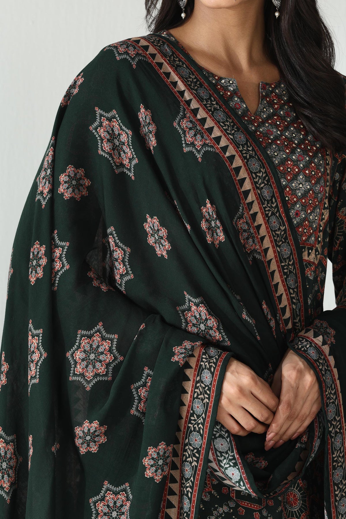 Rangrez Inaaya Dupatta