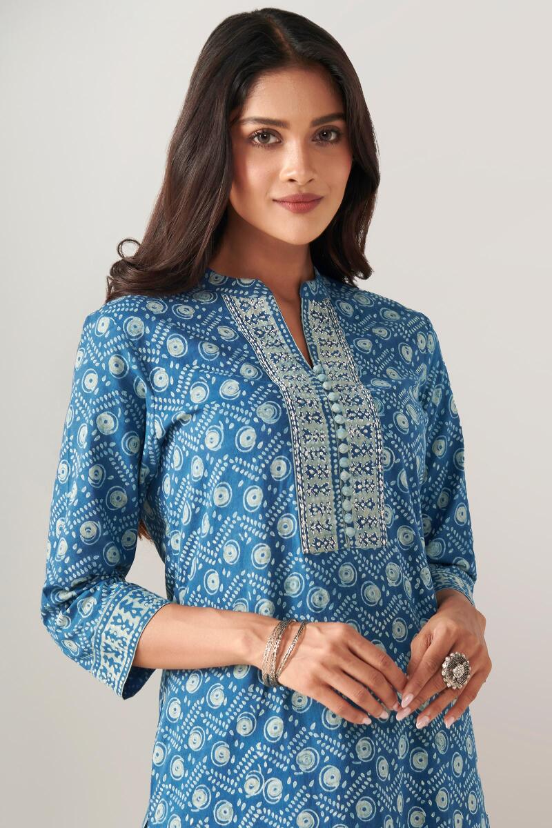 Sehra Rabani Akola Kurta