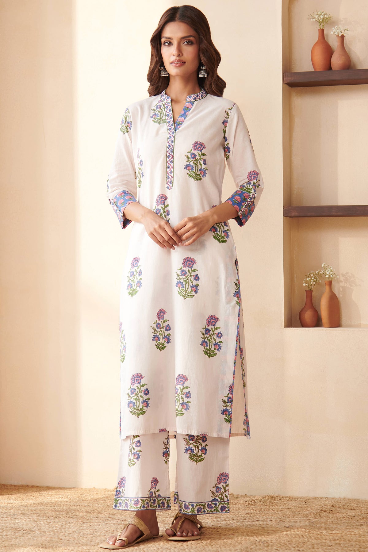 Gulbarg Zeinab Sanganeri Kurta