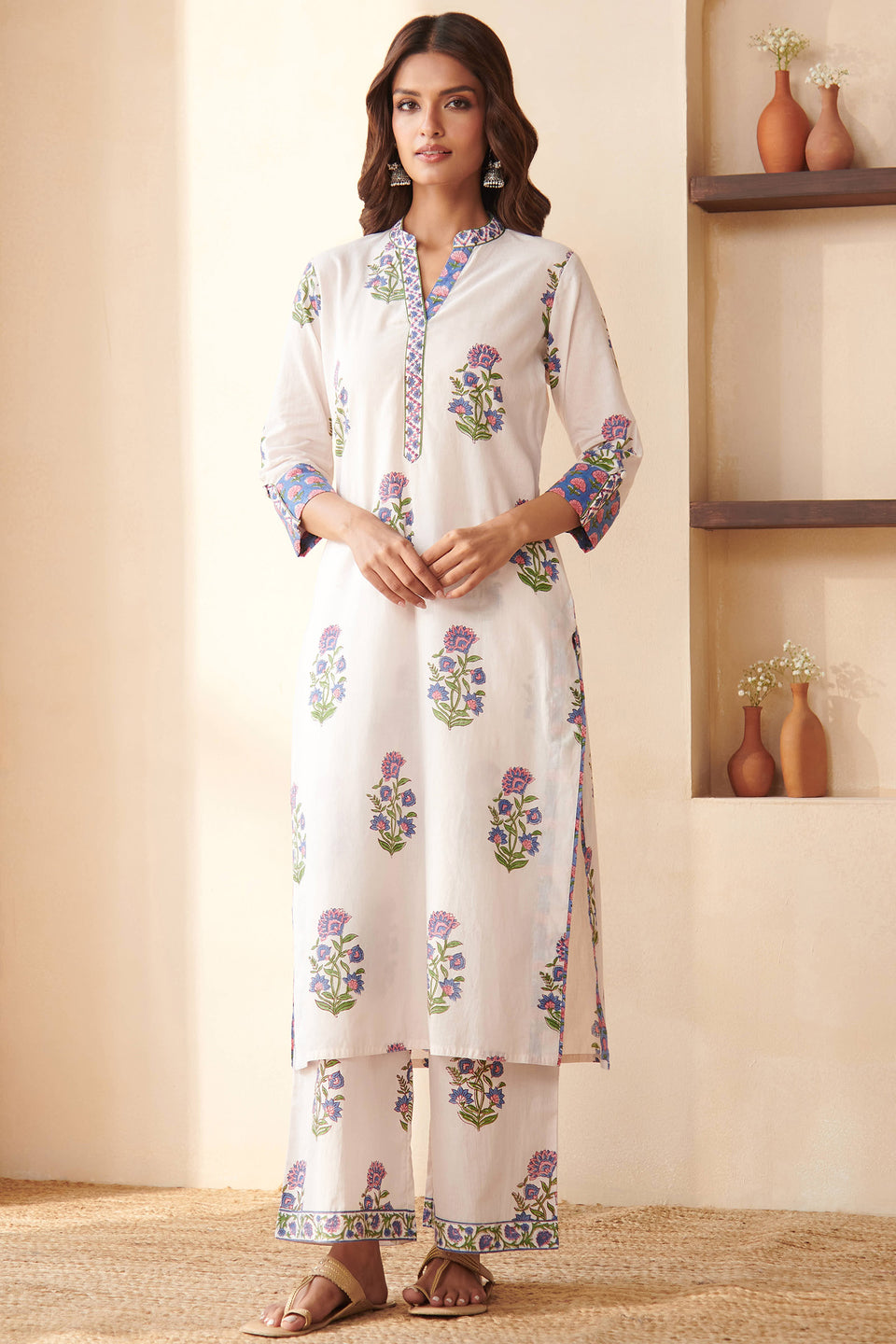 Gulbarg Zeinab Sanganeri Kurta