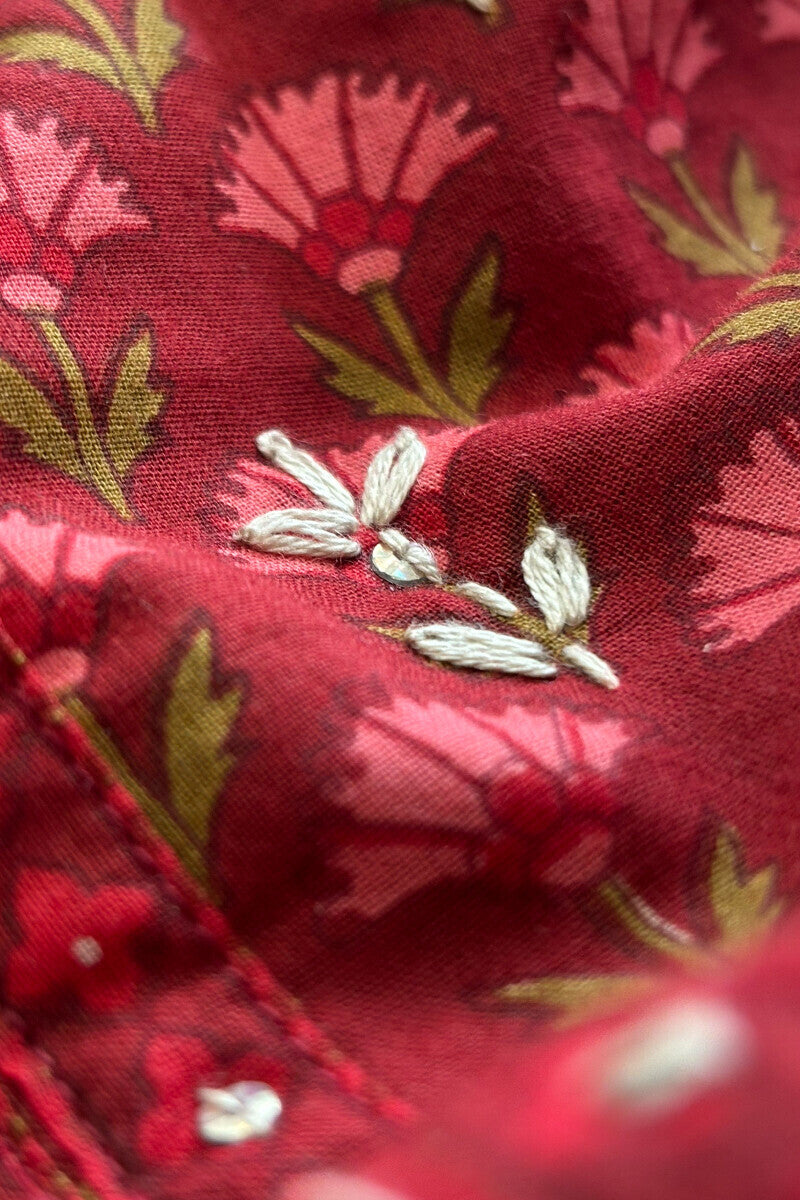 Gauhar Nasreen Short Kurta