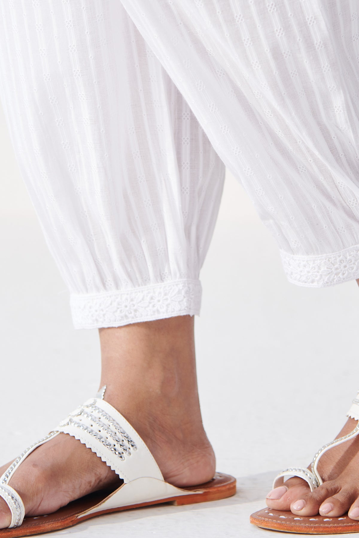 Raahat Aafiyah White Izhaar Pants