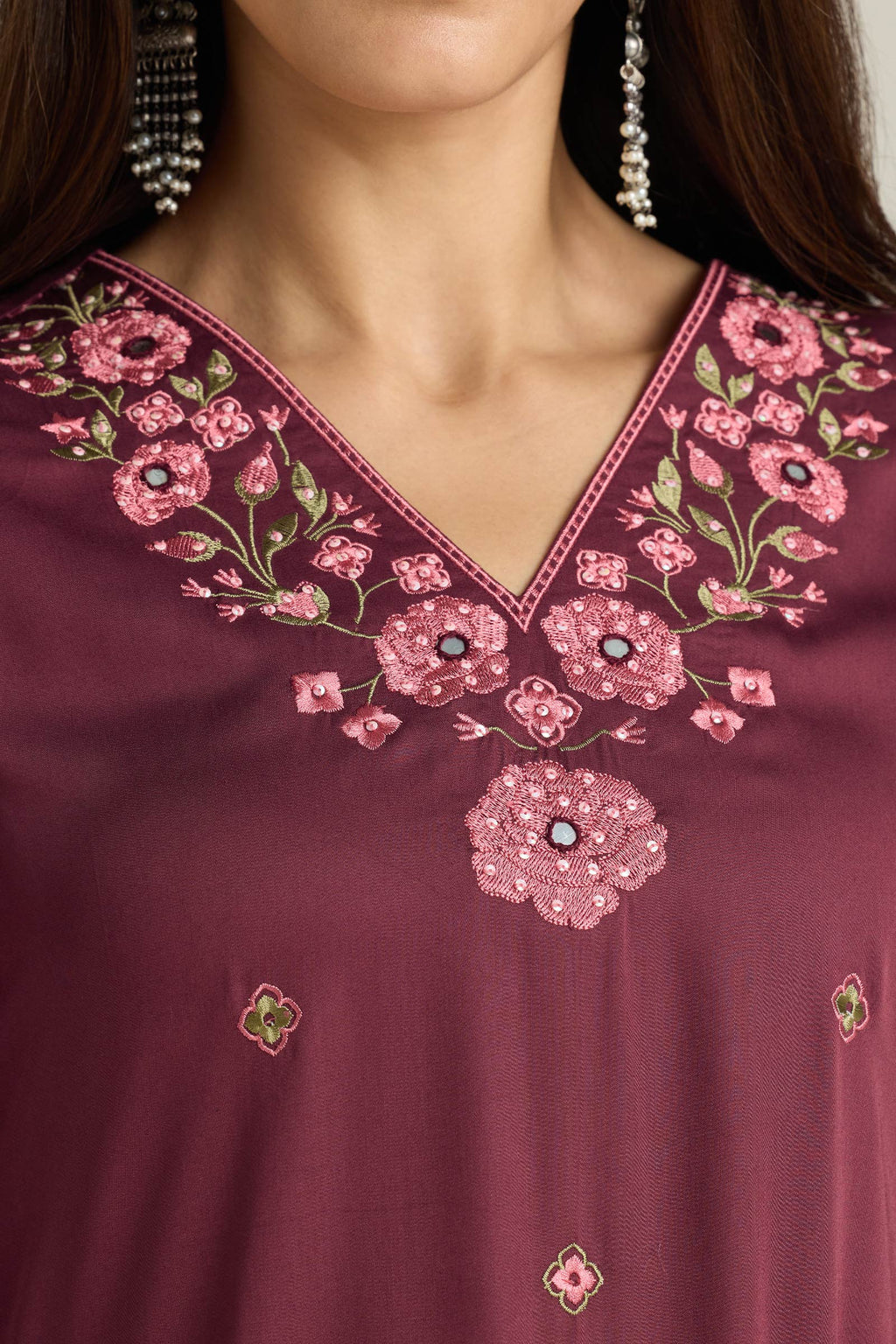 Surplus: Mehraab Laila Kurta