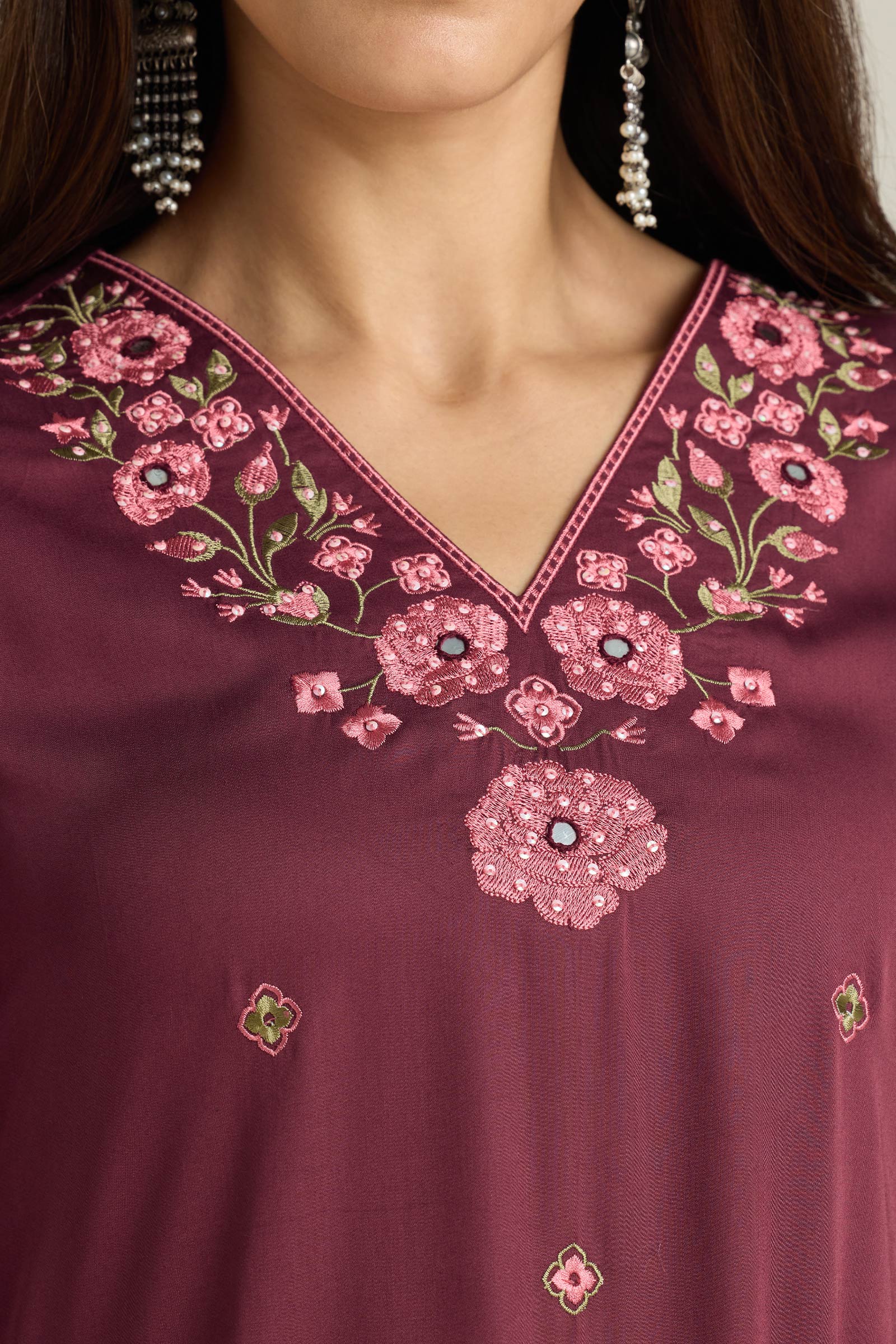 Surplus: Mehraab Laila Kurta