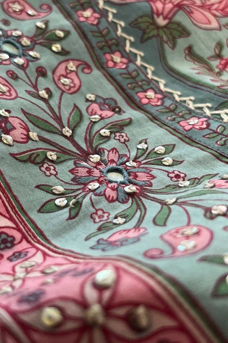 Nazm Jia Sanganeri Kurta