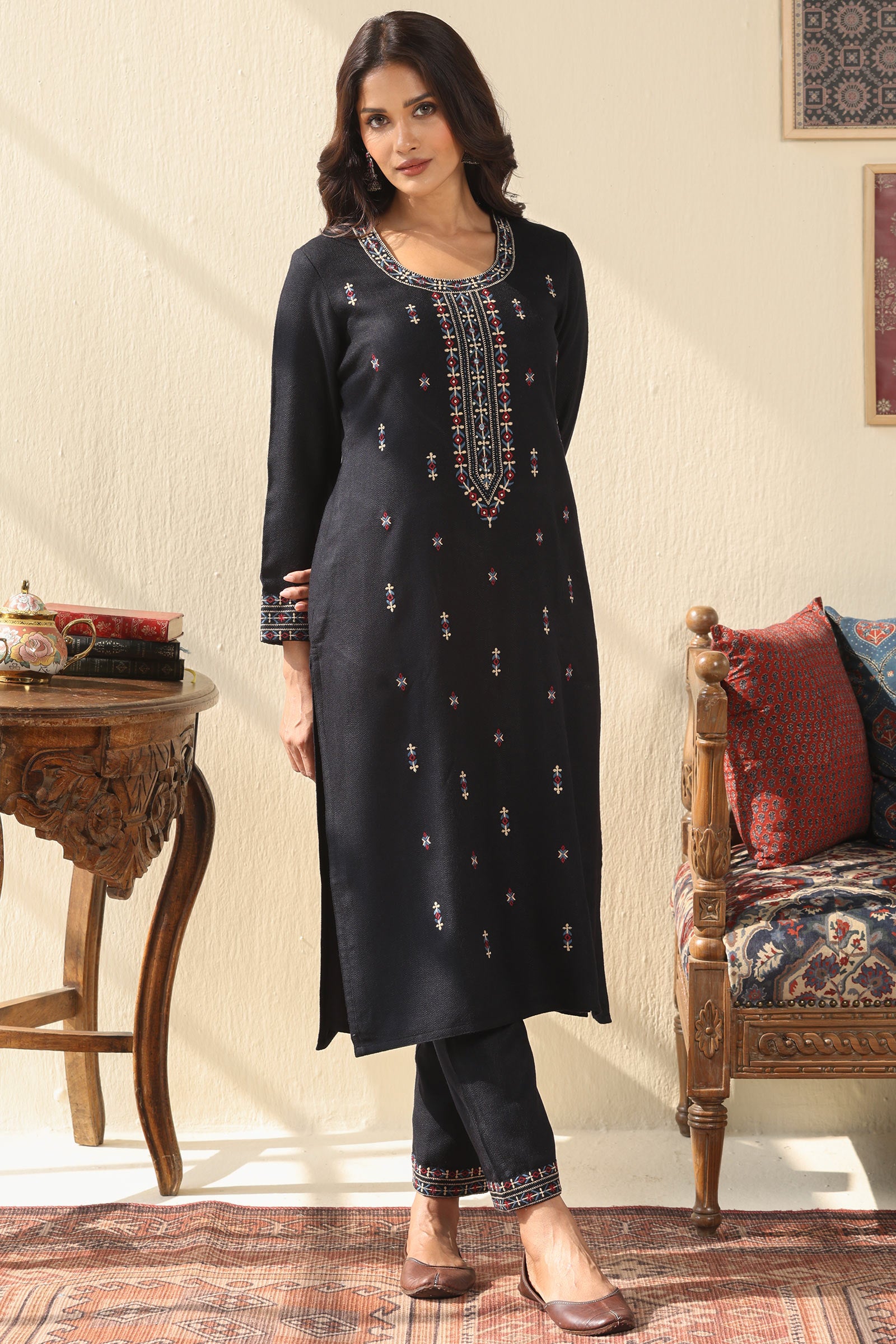 Naadirah Zarina Faux Wool Kurta
